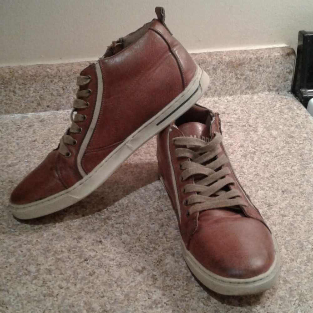 Steve Madden leather shoes